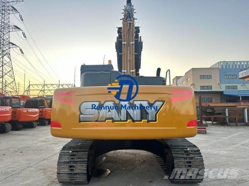 Sany SY 215 C-pro حفارات زحافة