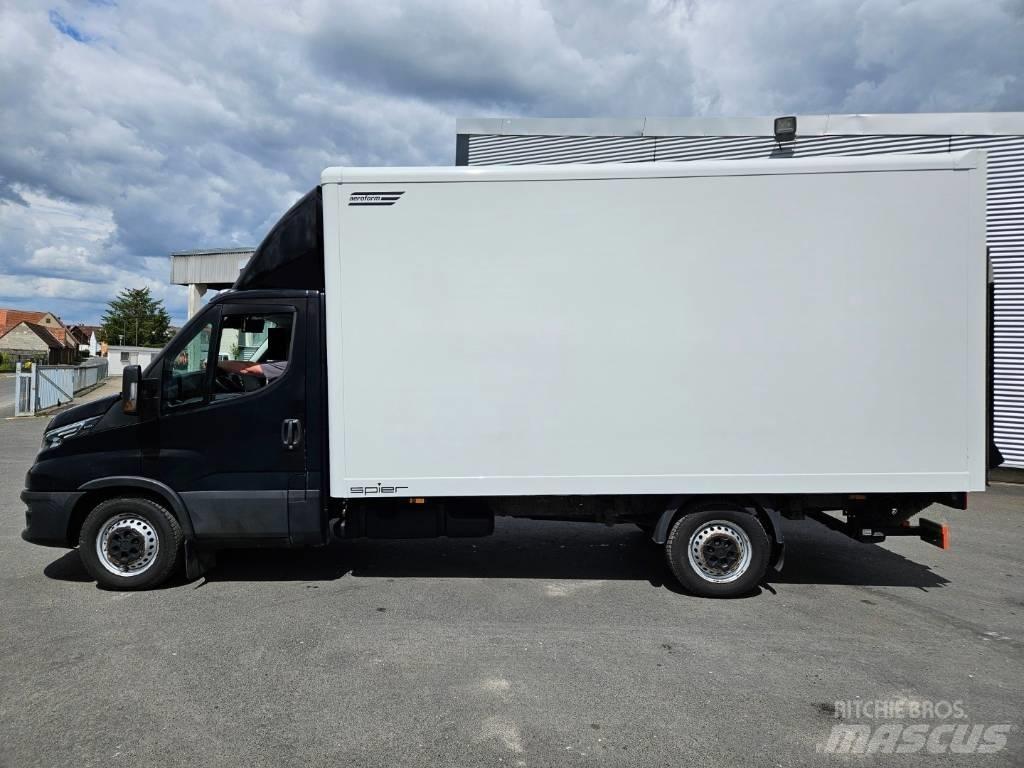 Iveco 35 S 18 هيكل صندوقي