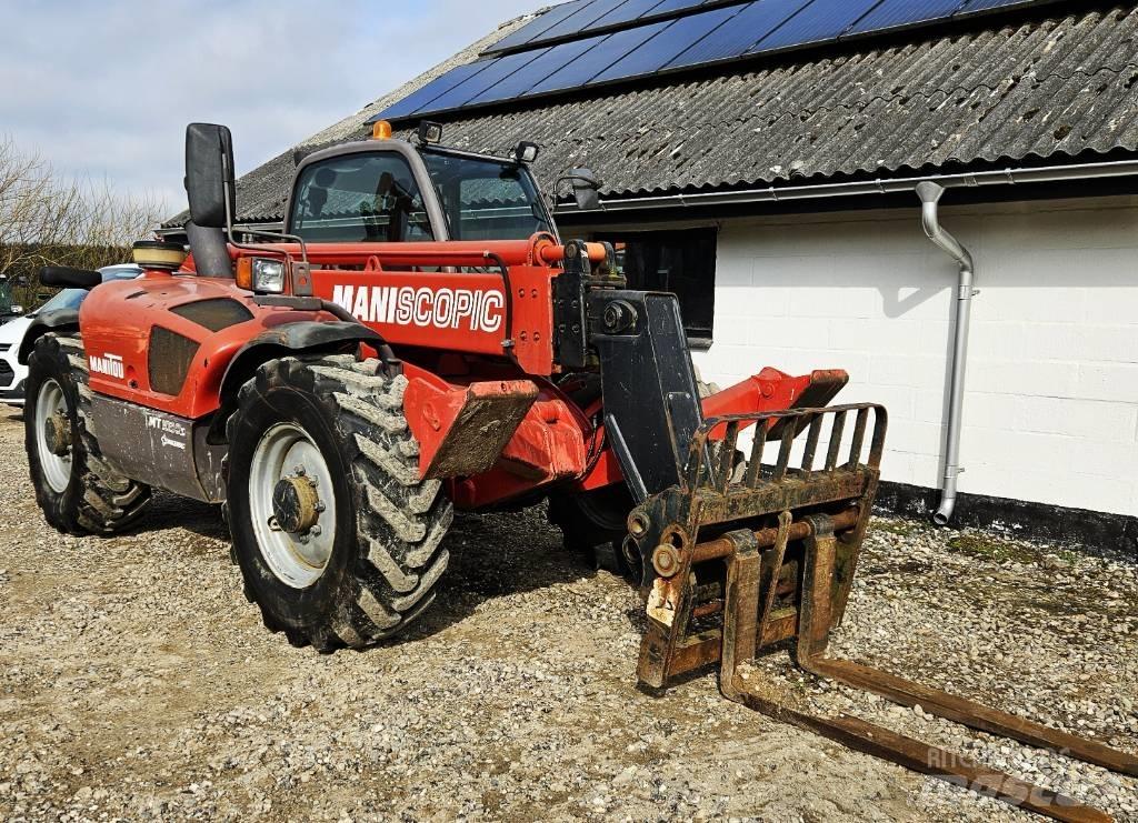 Manitou 1030 مناولات متداخلة