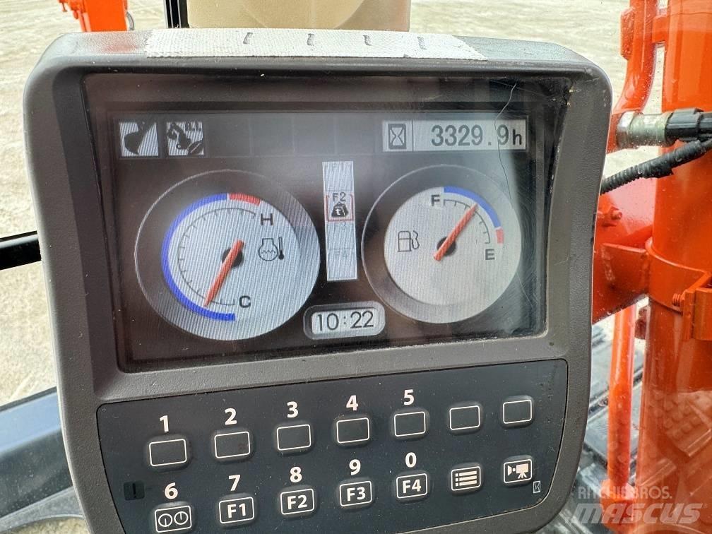 Hitachi ZX 70-3 حفارات وسط 7 طن - 12 طن