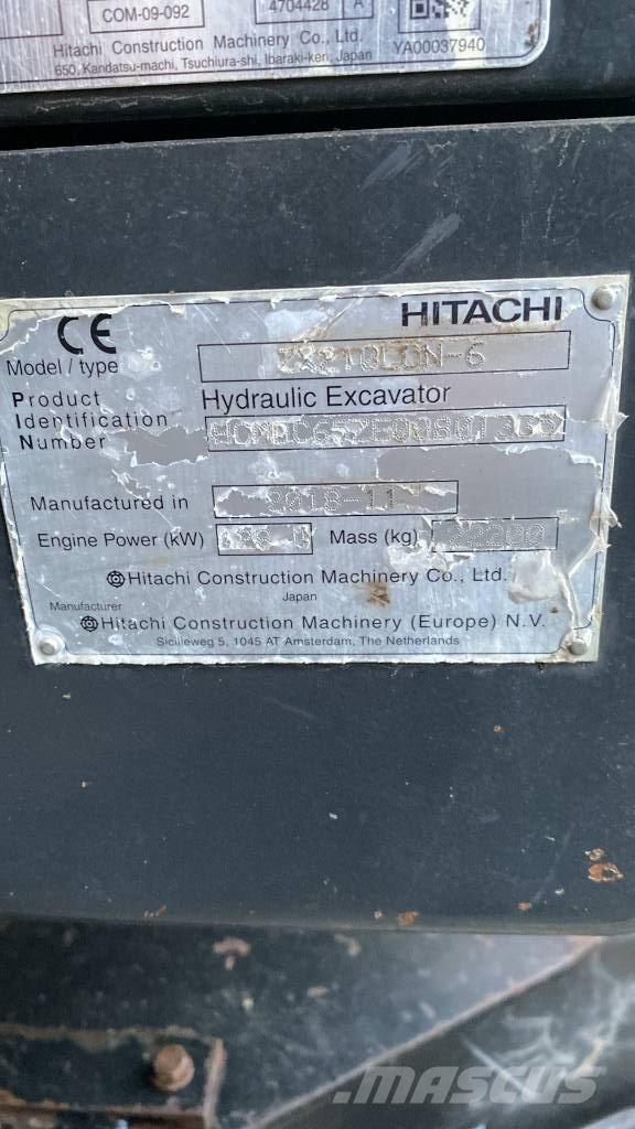 Hitachi ZX210LCN-6 حصادات