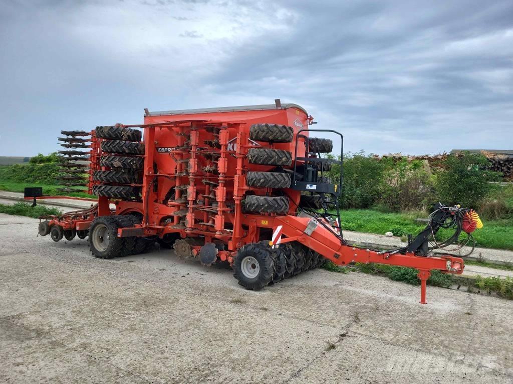 Kuhn Espro R 6000 C مثاقيب مدمجة