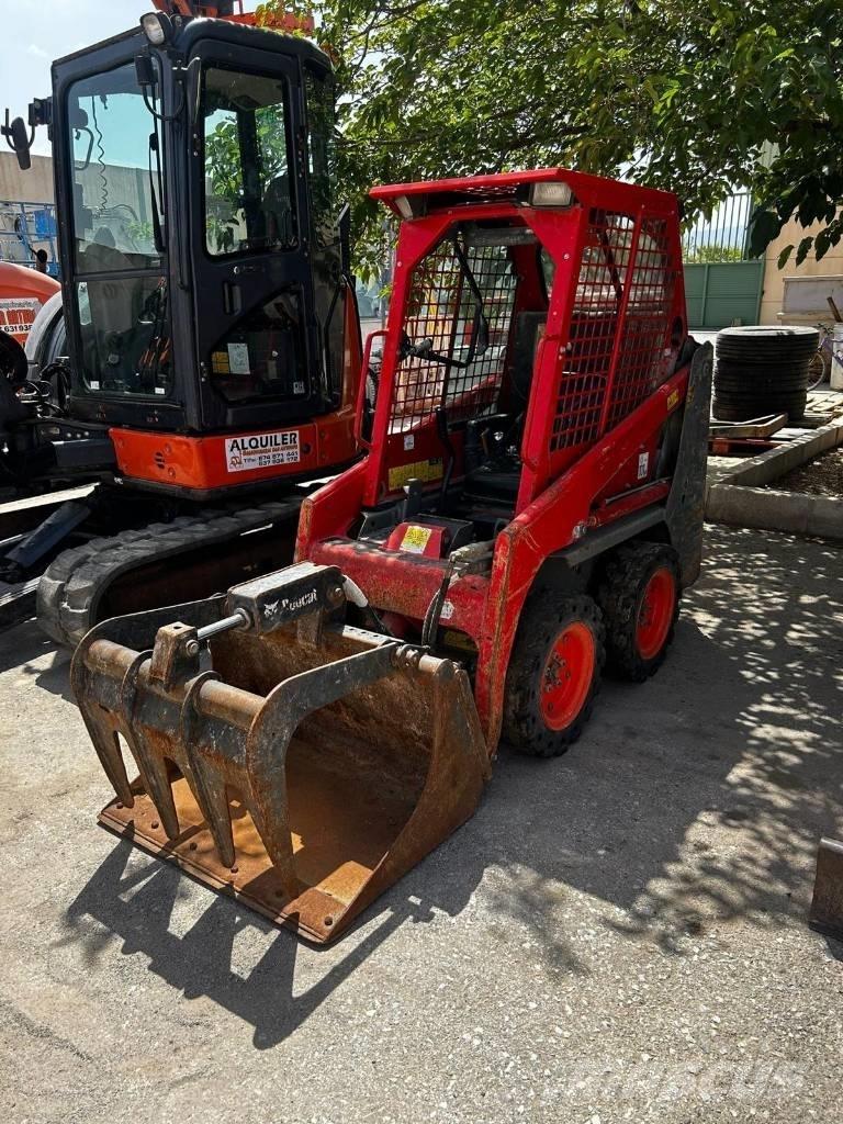 Bobcat S 70 لوادر انزلاقية التوجيه