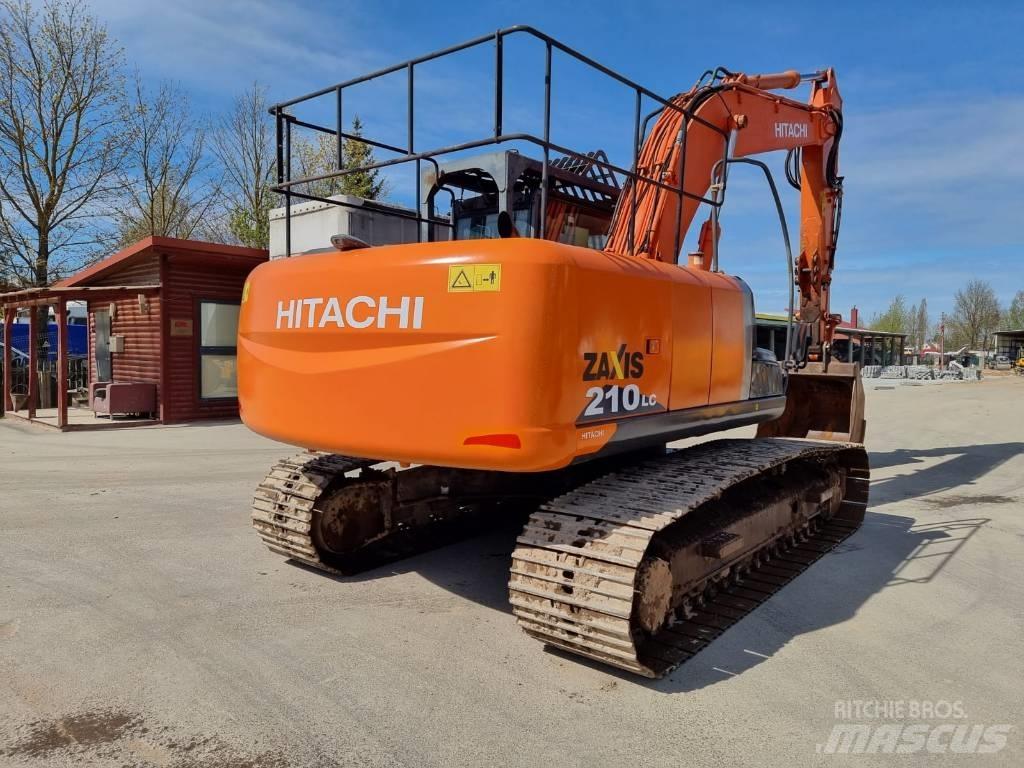 Hitachi ZX 210 LC-3 حفارات زحافة