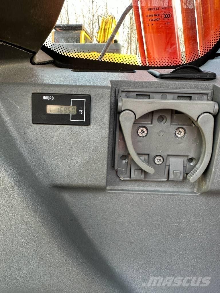 Doosan DX140 حفارات زحافة