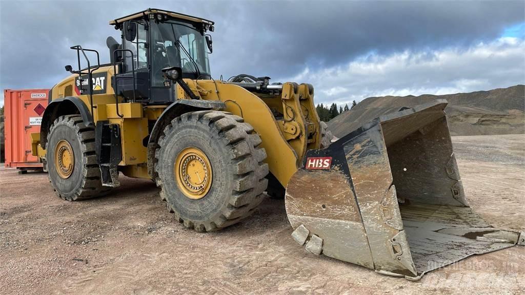 CAT 980 M لوادر بعجل