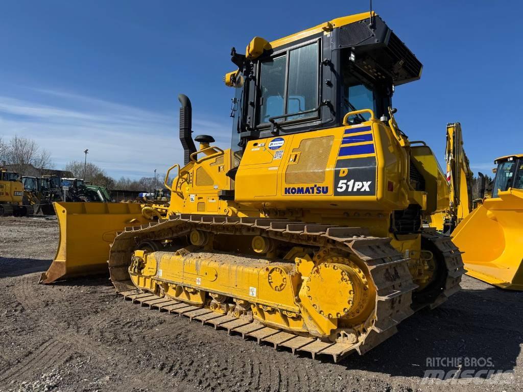 Komatsu D51PX-24E0 بلدوزرات مجنزرة