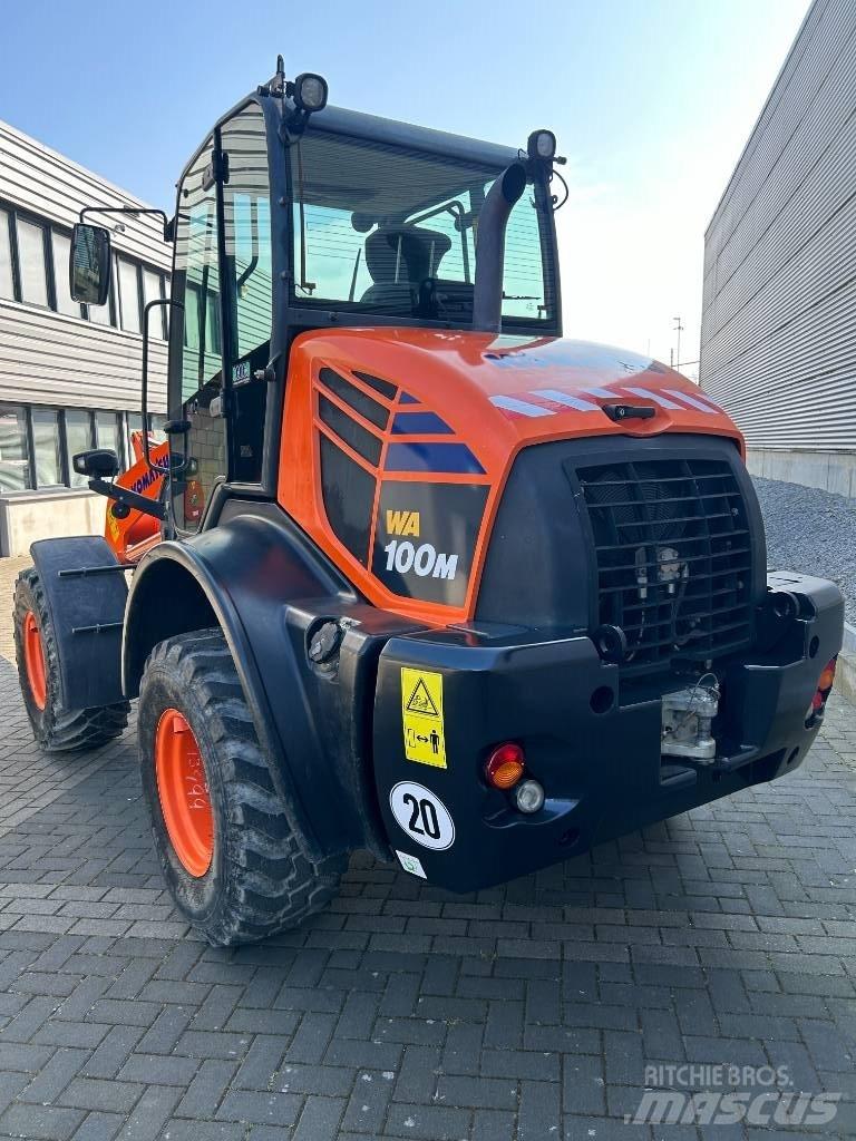 Komatsu WA 100-7 لوادر بعجل