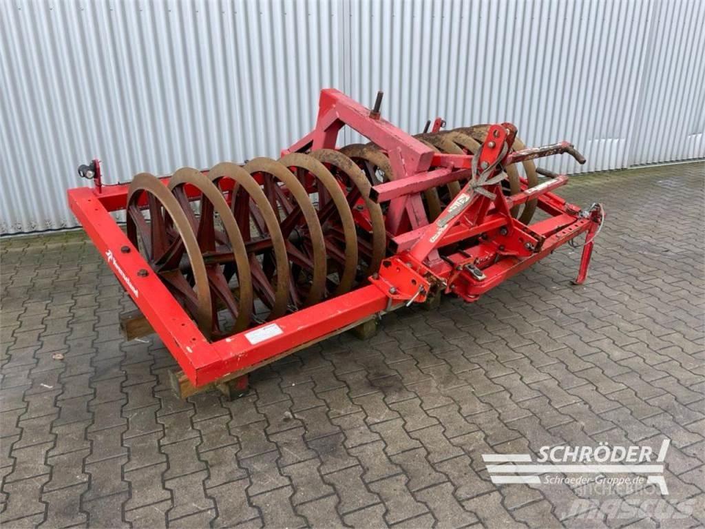 Kverneland 2,50 M مداحل