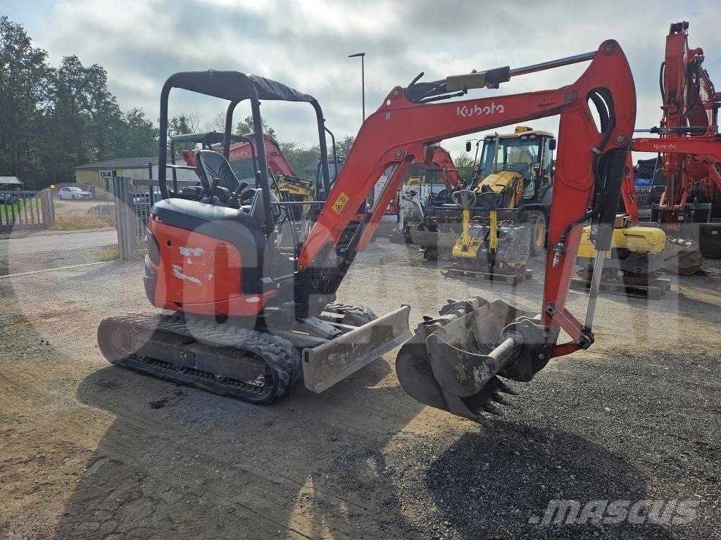 Kubota U 27-4 حفارات صغيرة أقل من 7 طن (حفارات صغيرة)
