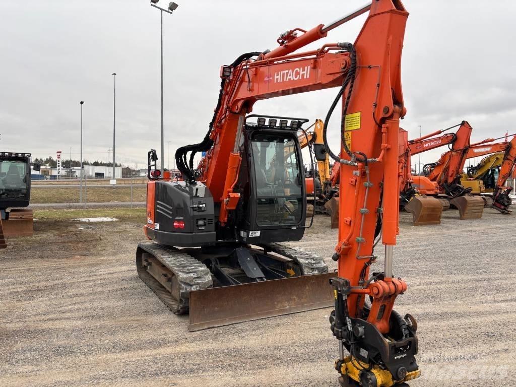 Hitachi ZX 85 US-6 حفارات وسط 7 طن - 12 طن