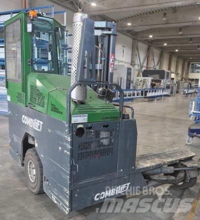 Combilift C 4000 L شاحنة المناولة رباعية الاتجاهات