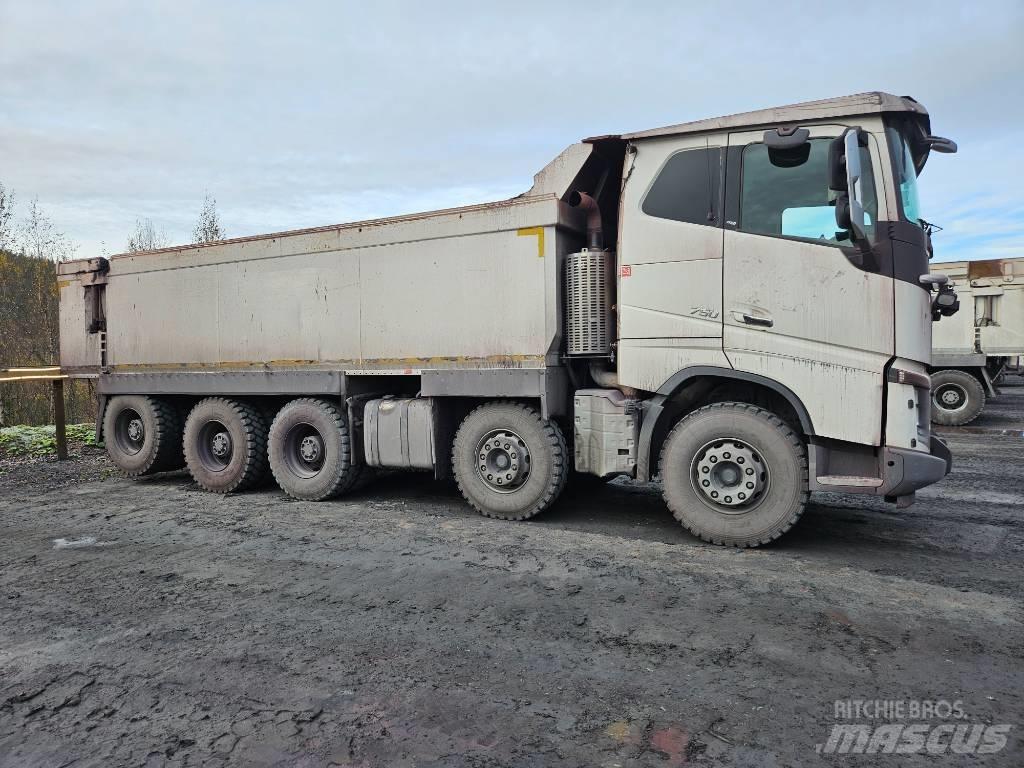 Volvo FH 16 750 شاحنات قلابة