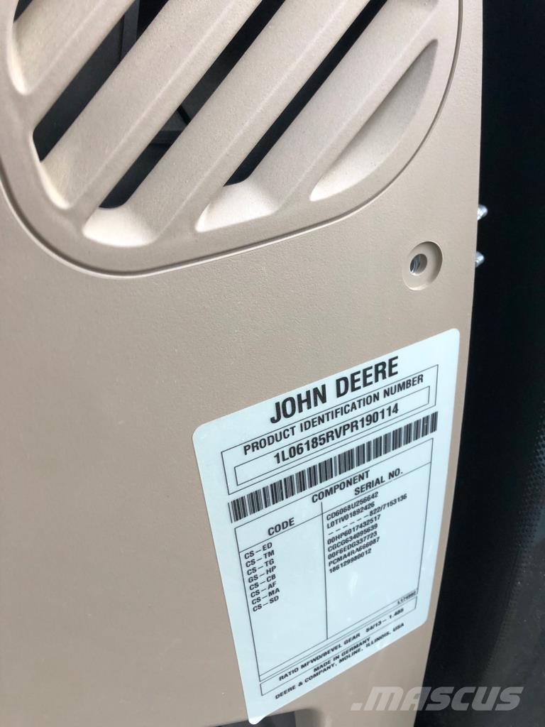John Deere 6R 185 الجرارات