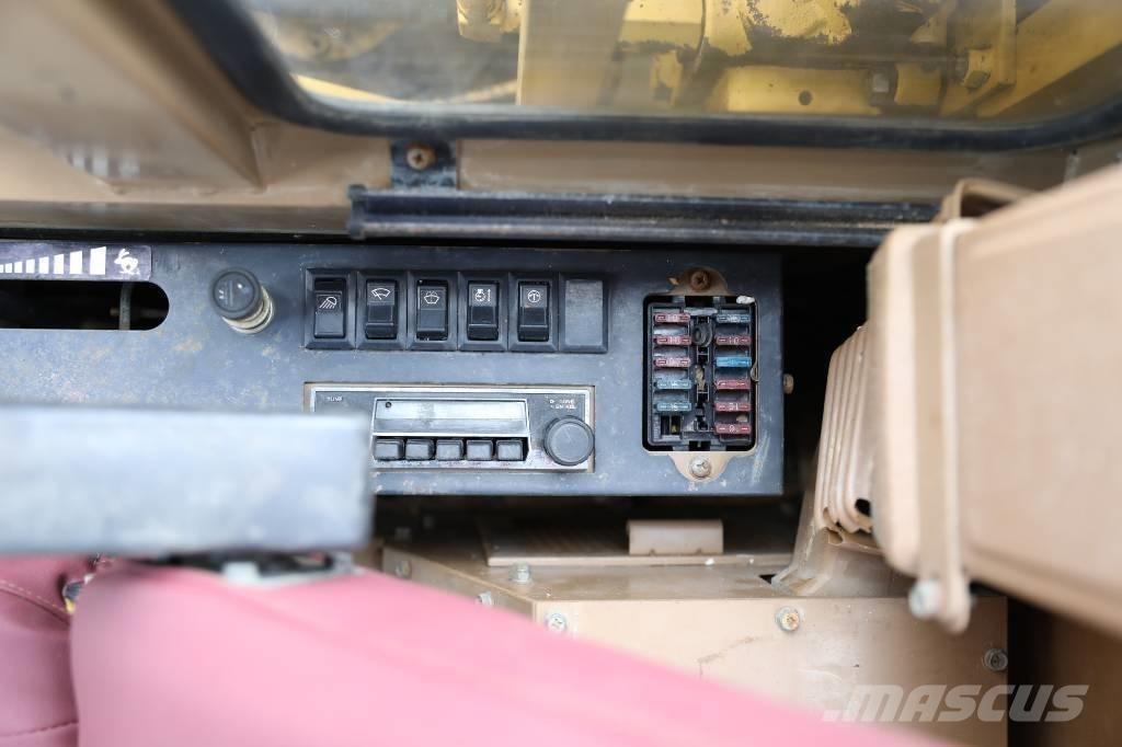 CAT E 70 B حفارات صغيرة أقل من 7 طن (حفارات صغيرة)