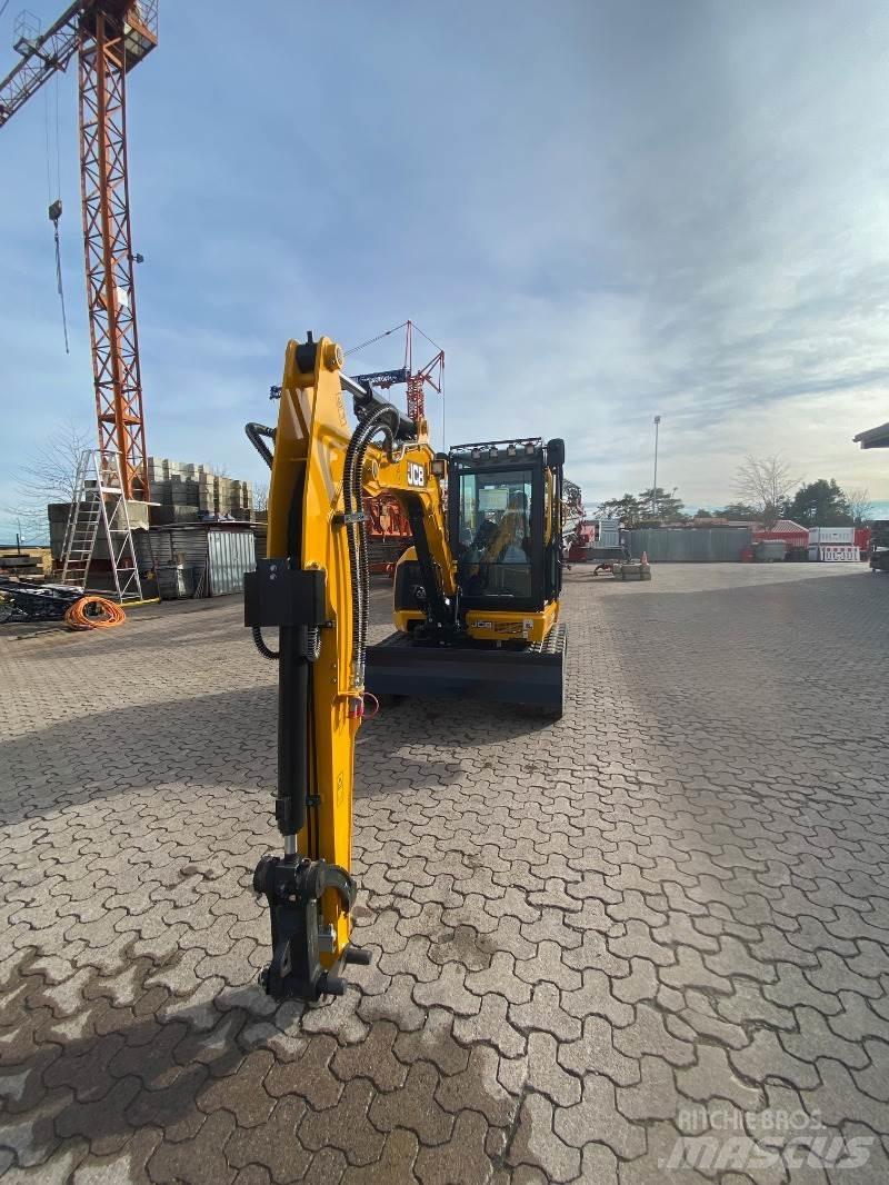 JCB 50Z-2 PLUS حفارات صغيرة أقل من 7 طن (حفارات صغيرة)