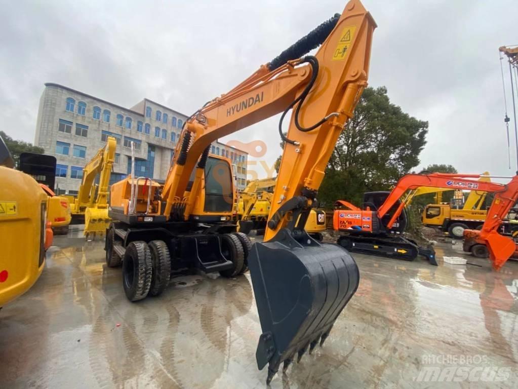 Hyundai 150W-9 حفارات بعجل