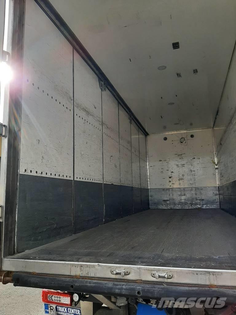 Volvo FH 13 شاحنات بدرجة حرارة قابلة للضبط