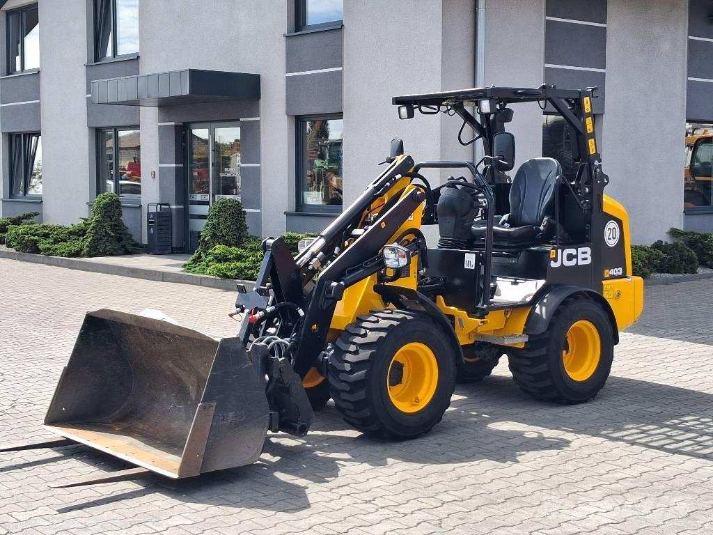JCB 403 لوادر صغيرة