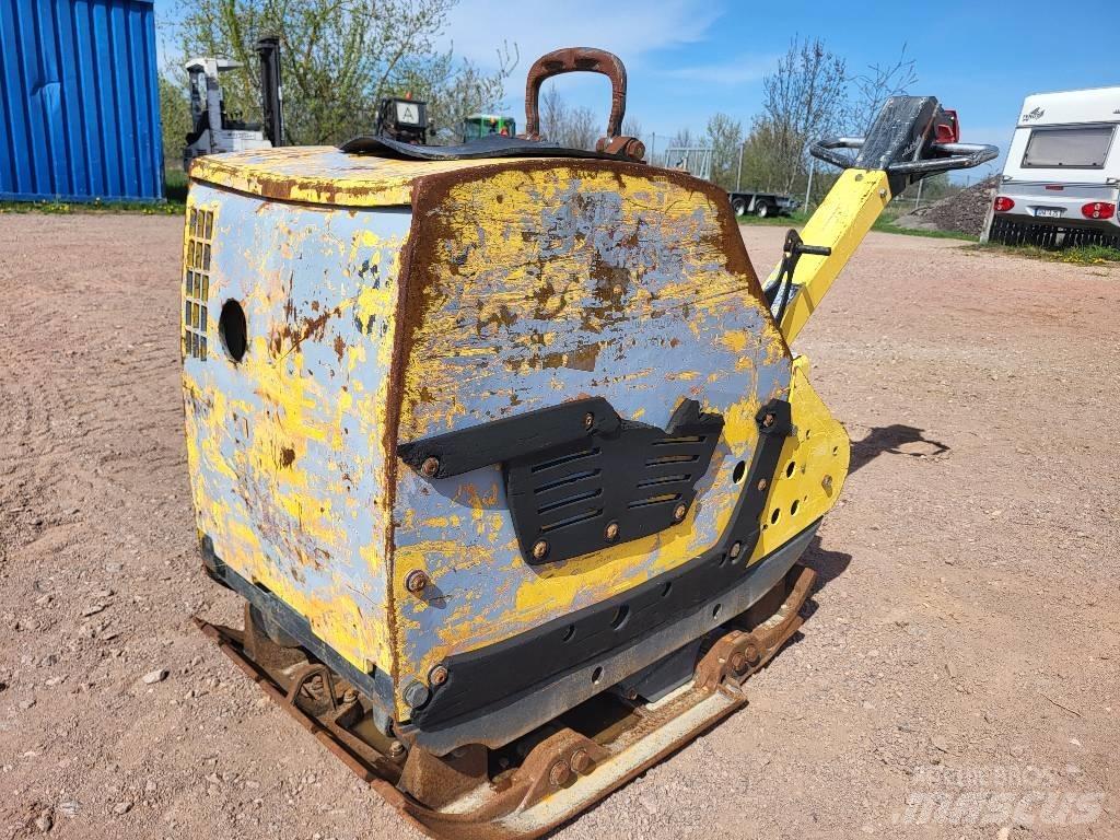 Bomag BPR 65/70 D دكاكات أفقية