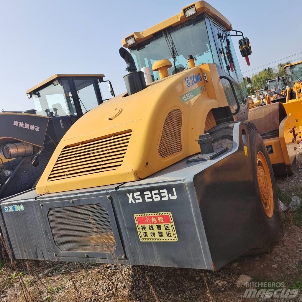 XCMG XS 263 J مداحل أحادية الأسطوانة