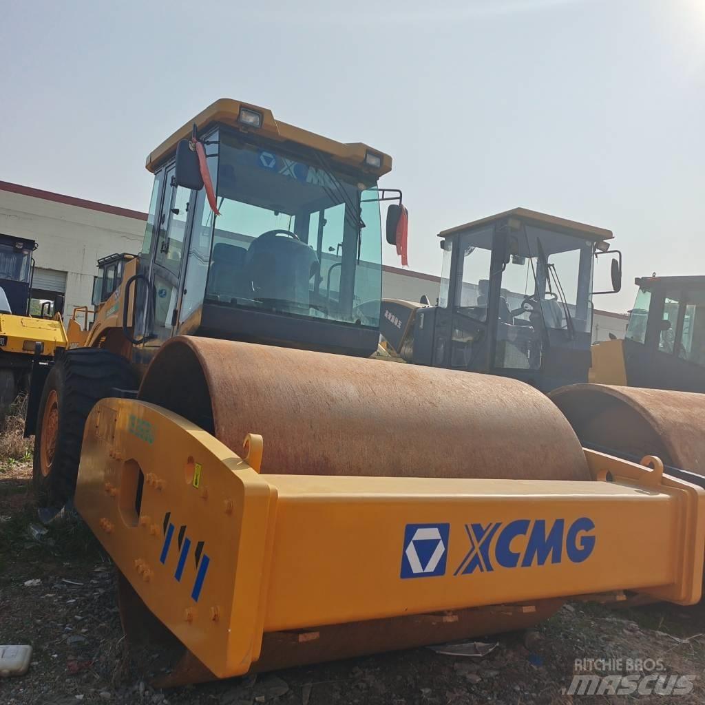 XCMG XS 263 J مداحل أحادية الأسطوانة