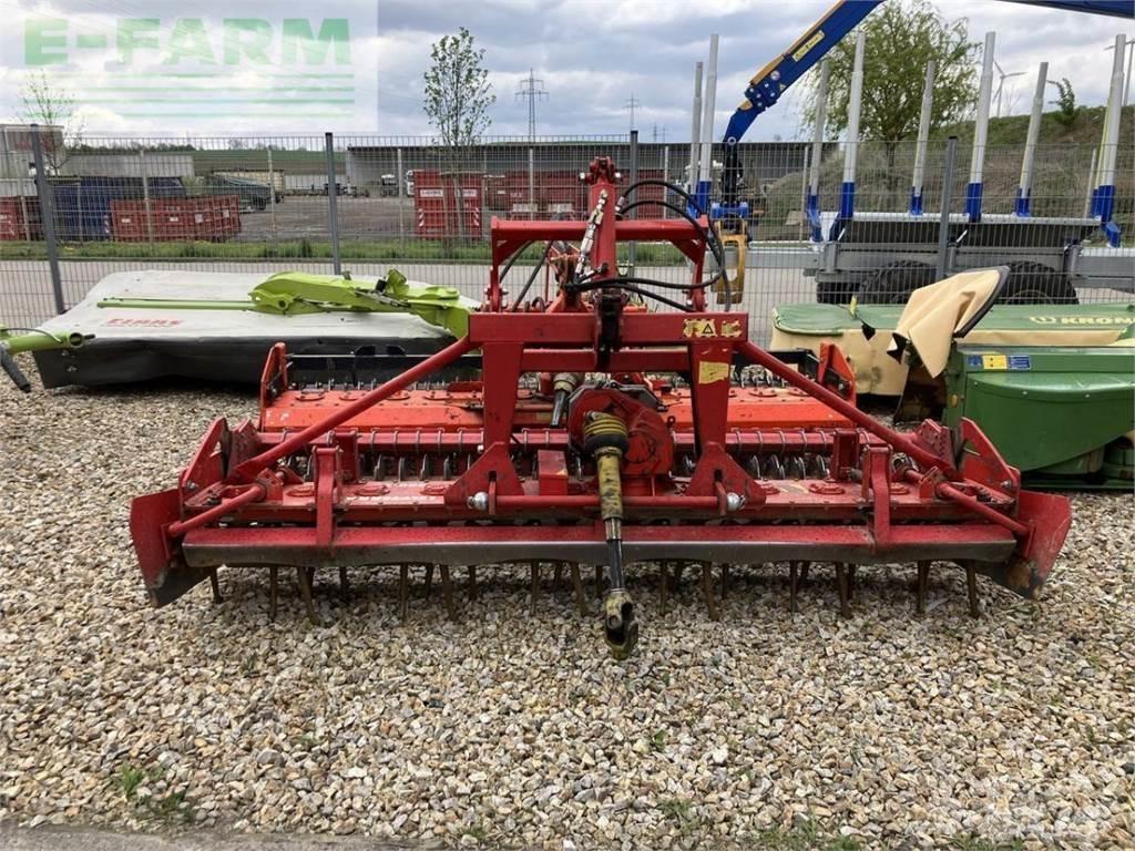 Lely terra 300-22 زحافات ساحقة
