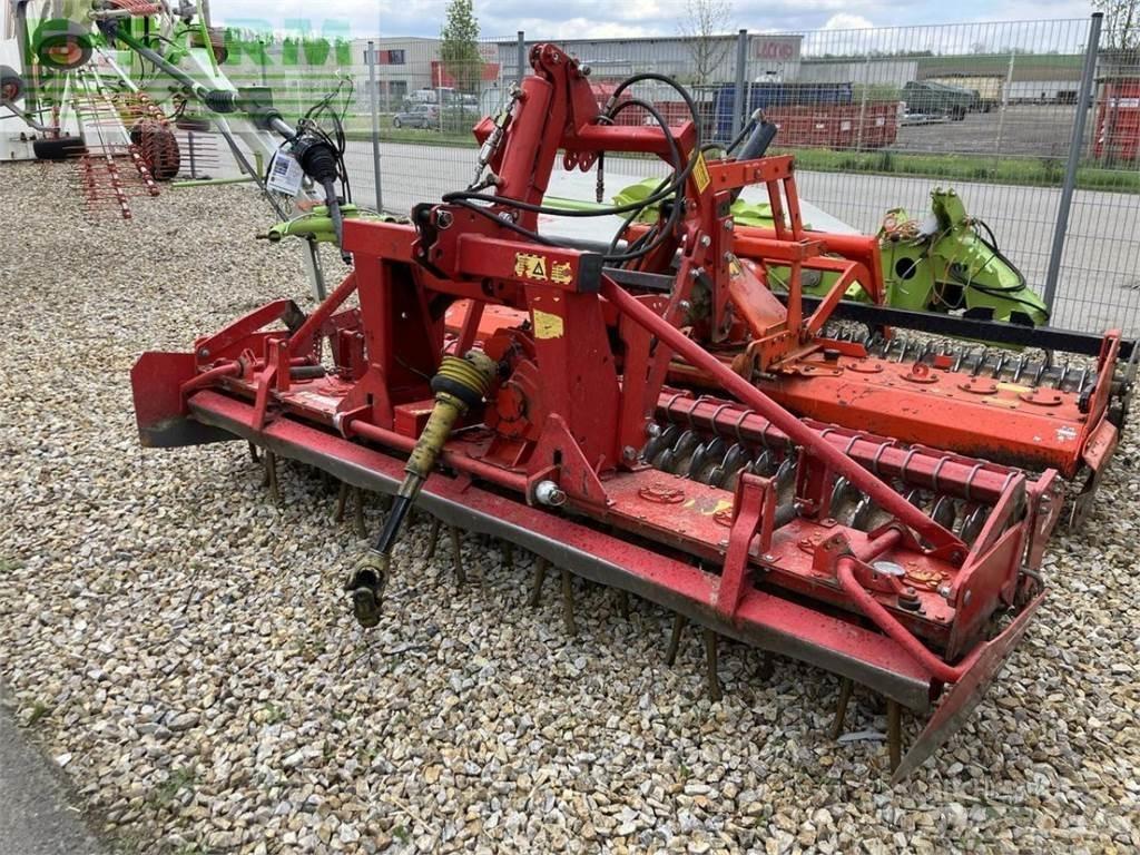 Lely terra 300-22 زحافات ساحقة