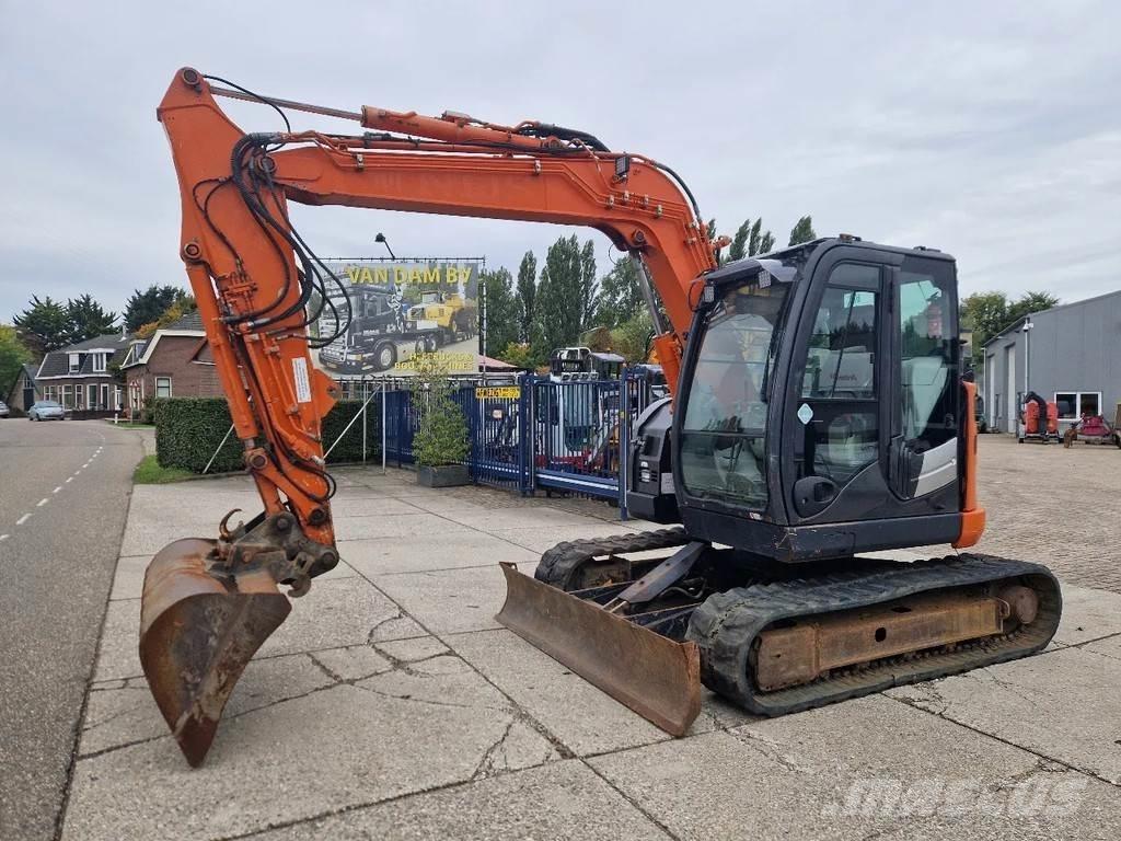 Hitachi ZX85US-5A حفارات وسط 7 طن - 12 طن