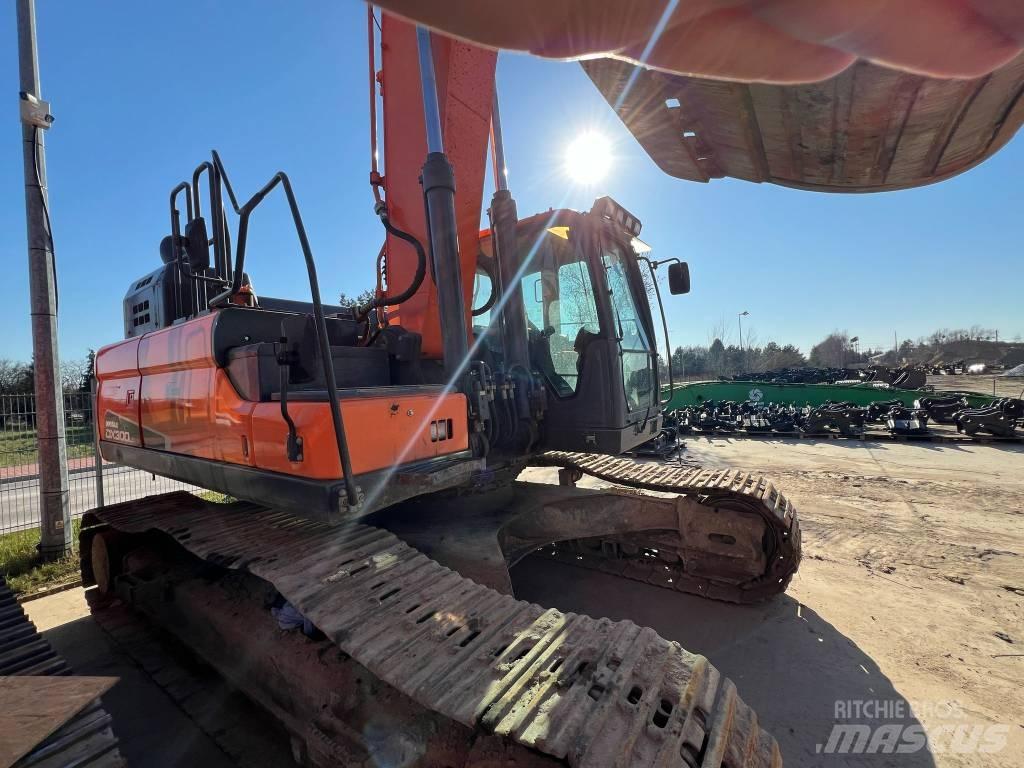 Doosan DX 300 LC-5 حفارات زحافة