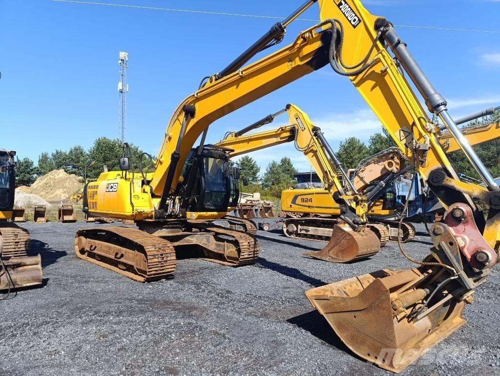 JCB JS 260 حفارات زحافة