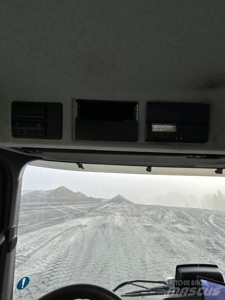 Volvo FMX 540 شاحنات خرسانة