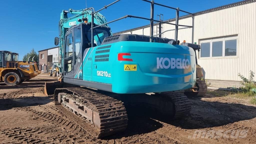 Kobelco SK 210 LC-10 حفارات زحافة