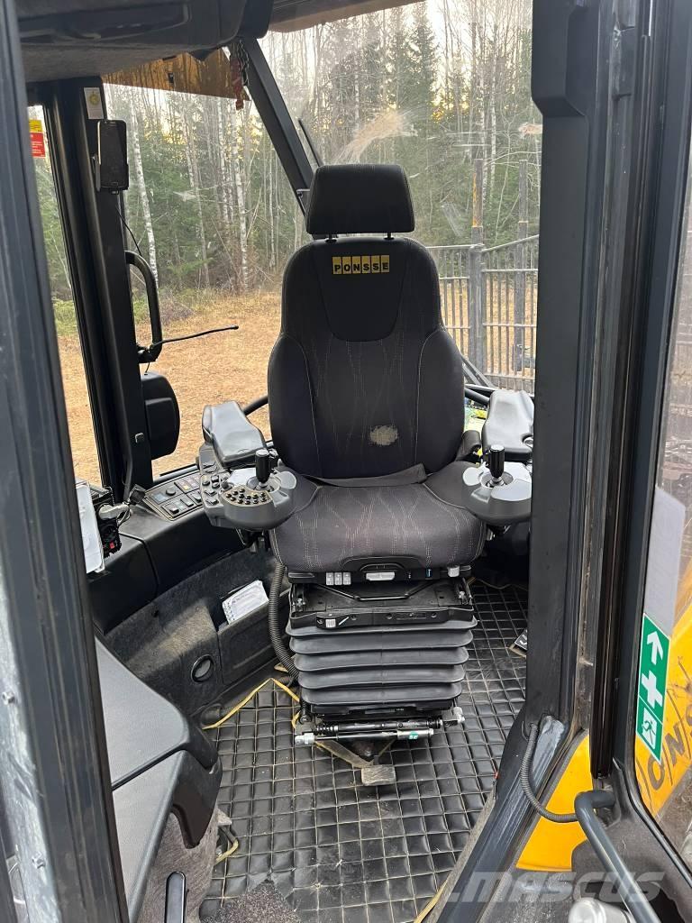 Ponsse Elephant King شاحنات