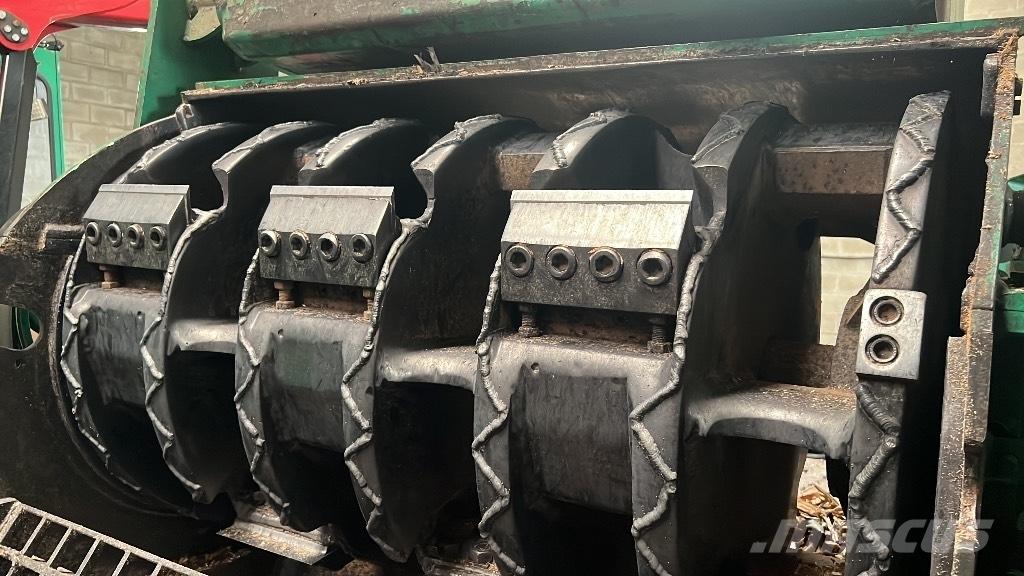 JENZ 582 r ماكينات تقطيع أخشاب الحراجة