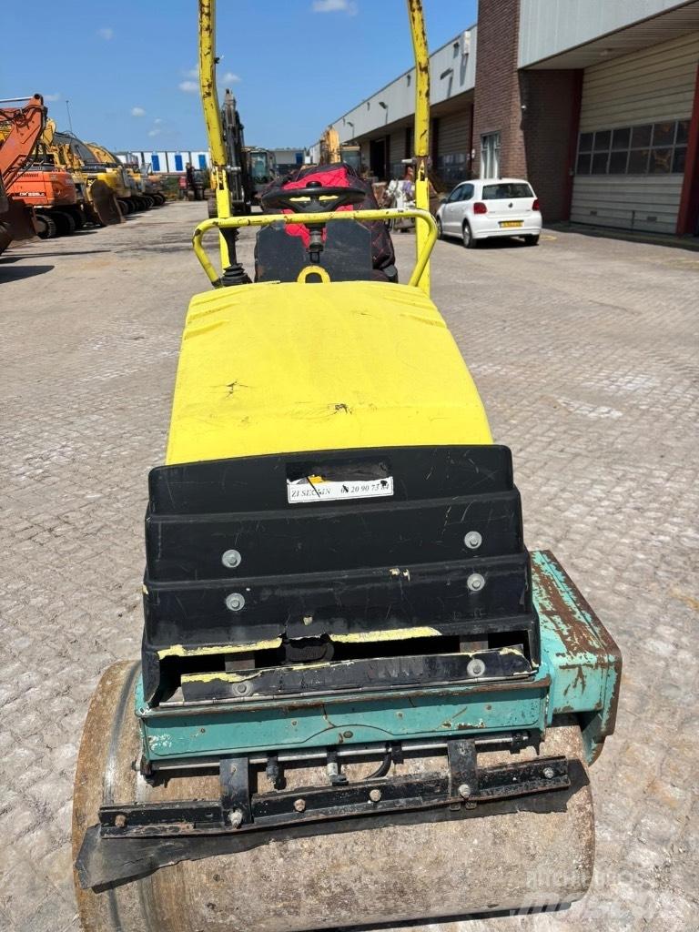 Ammann AV 20-2 مداحل ثنائية الاسطوانة