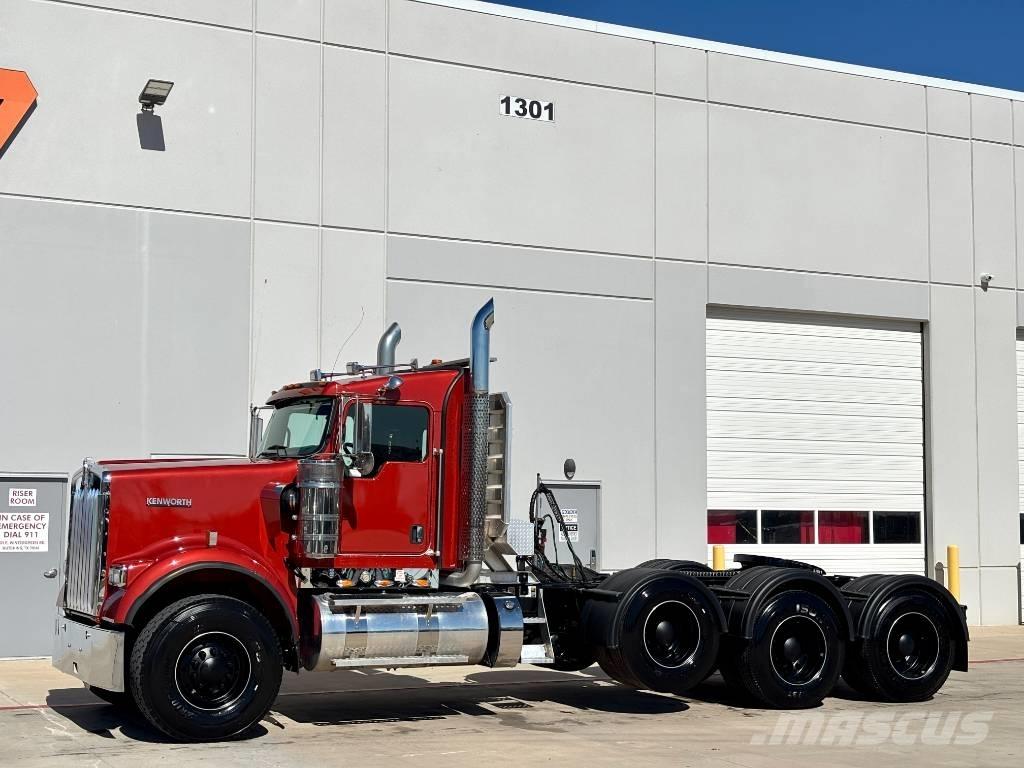 Kenworth W 900 وحدات الجر