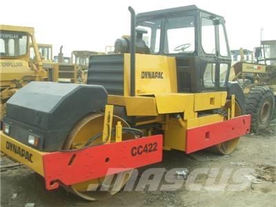 Dynapac CC 422 مداحل ثنائية الاسطوانة