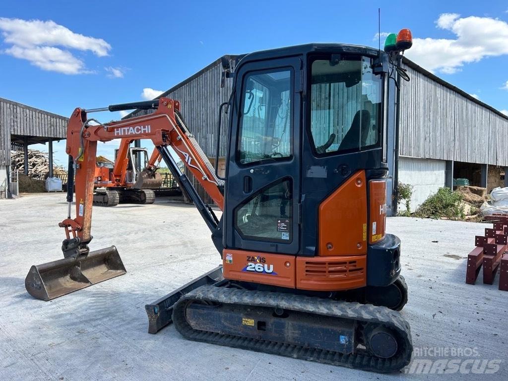 Hitachi ZX 26 U-6 حفارات صغيرة أقل من 7 طن (حفارات صغيرة)