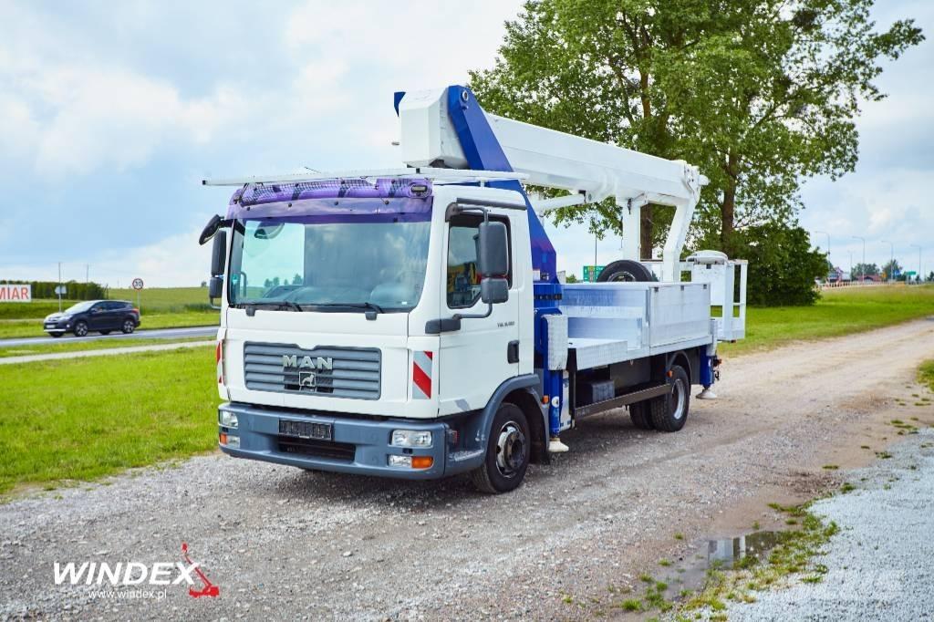 Wumag WT 300 المنصات الهوائية المثبتة على شاحنة