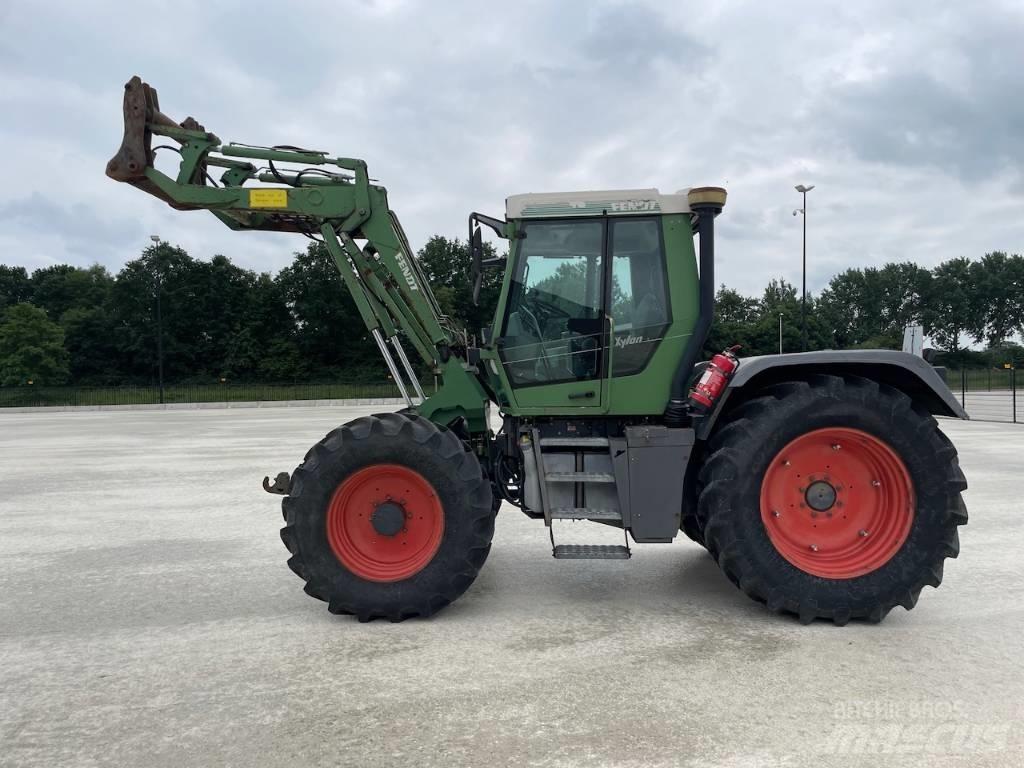 Fendt Xylon 522 الجرارات