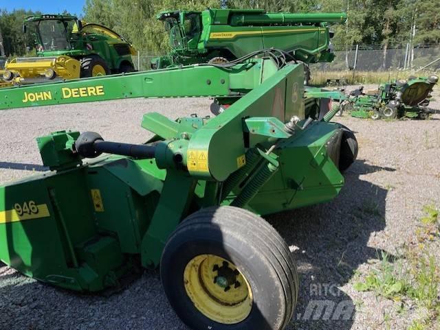 John Deere 946 جزازات مكيفات