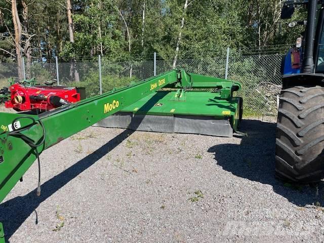 John Deere 946 جزازات مكيفات