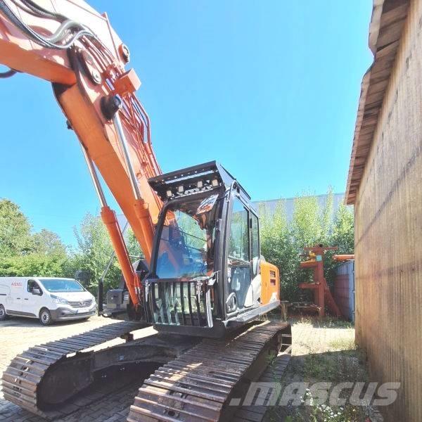 Hitachi ZX 190 LC-6 حفارات زحافة