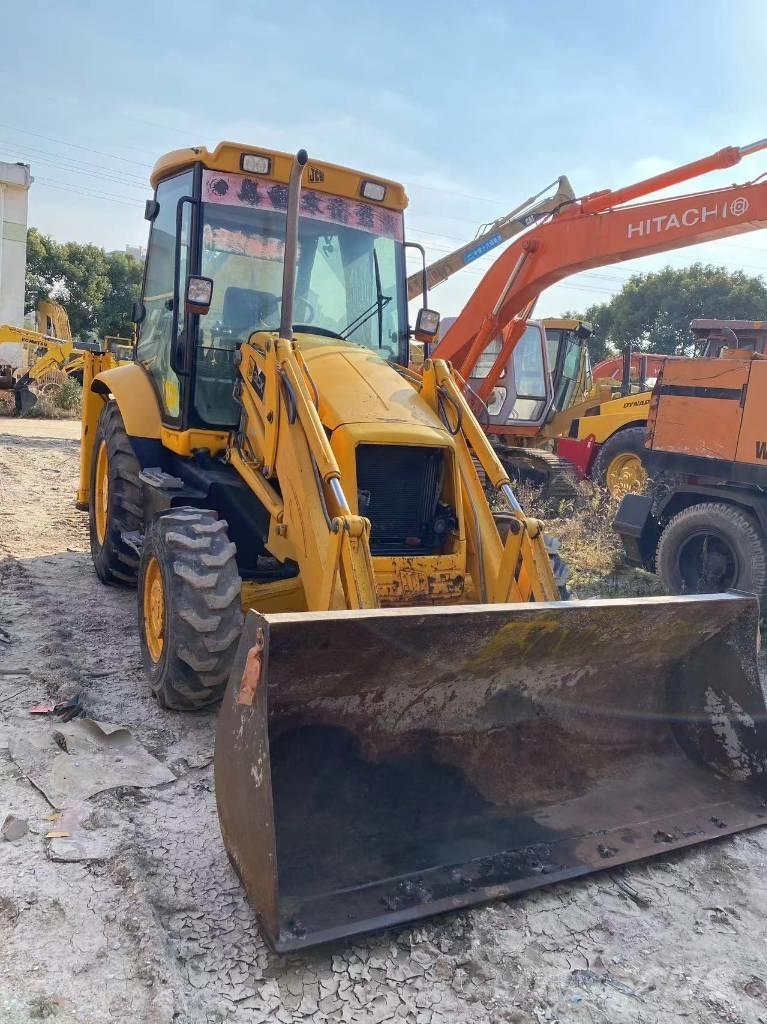 JCB 3 CX لوادر ذات جرافات عكسية