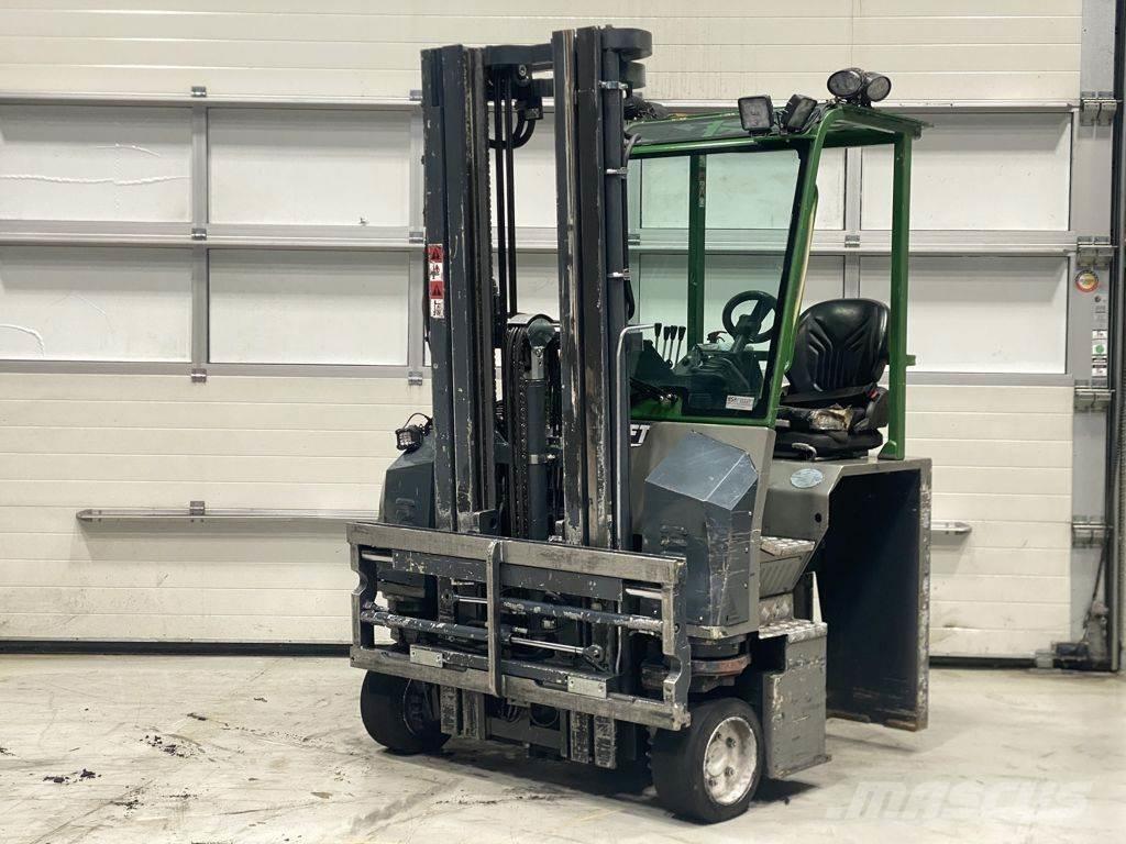 Combilift CBE2500 لوادر جانبية
