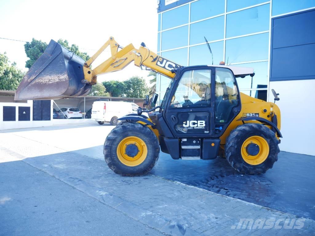 JCB 531-70 Agri Plus مناولات متداخلة