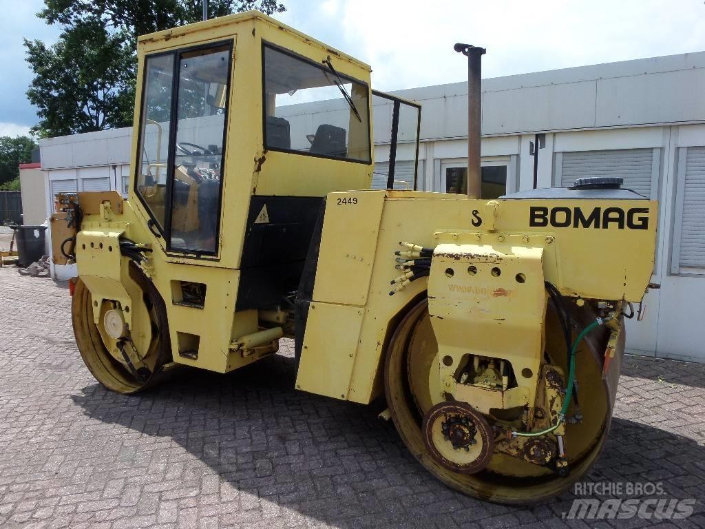 Bomag BW 164 AD-2 مداحل ثنائية الاسطوانة