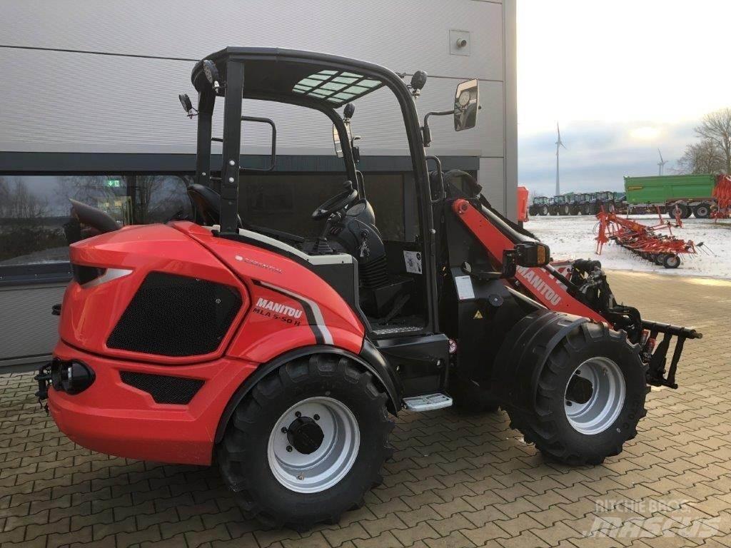 Manitou MLA 5-50 H ماكينات زراعية أخرى