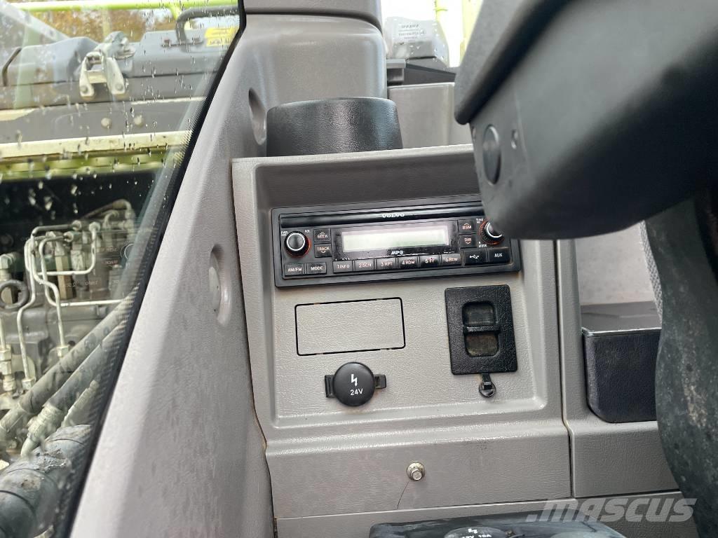 Volvo EC 140 EL حفارات زحافة